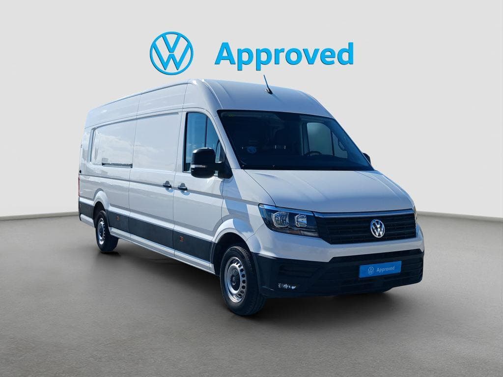 Volkswagen Crafter Furgón Batalla Larga con Voladizo
